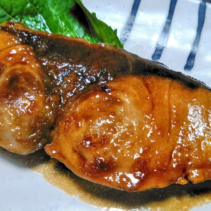 子どもも大好き フライパンで簡単ぶりの照り焼き レシピ 作り方 By Jam 楽天レシピ 子どもも大好き フライパンで簡単ぶりの照り焼き レシピ 作り方 By Jam 楽天レシピ